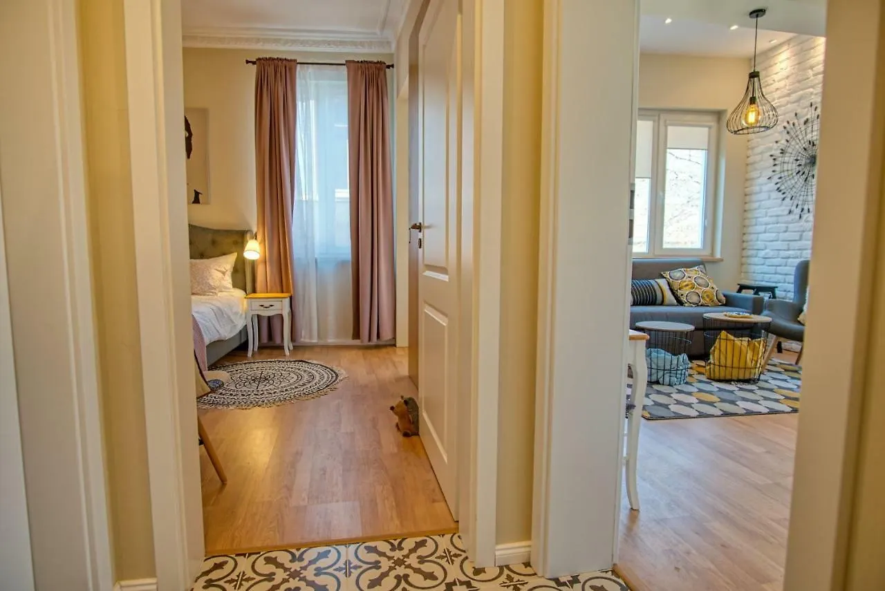 Apartment Audrey By Sofiaspot - Central, Metro To Airport
